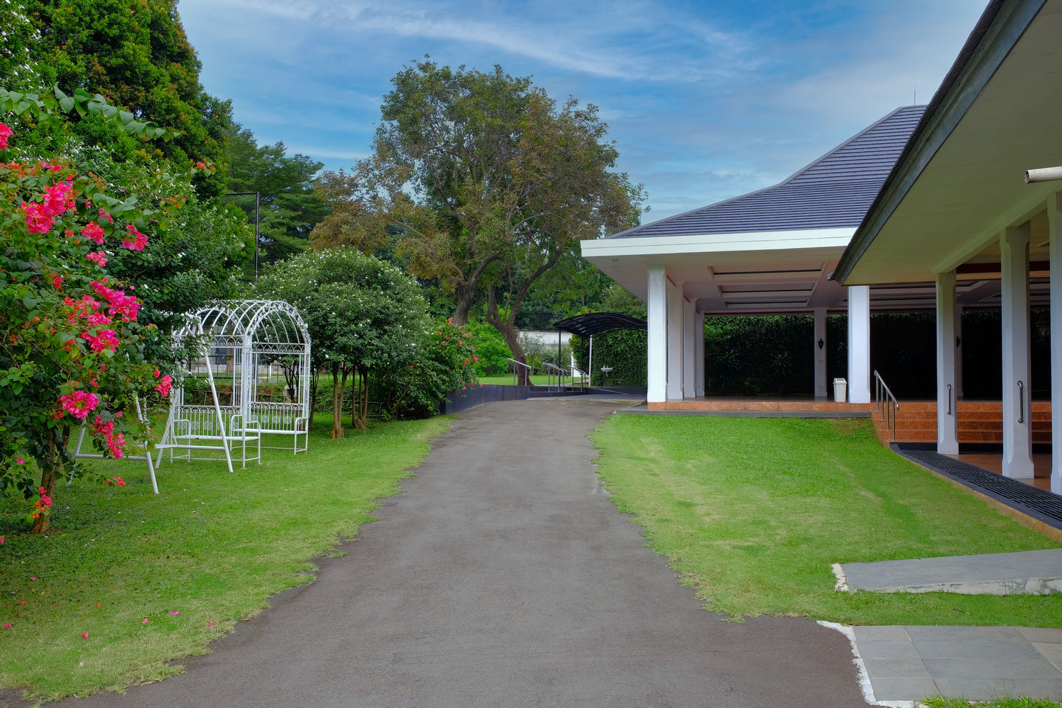 PENDOPO WEDDING PALACE 01